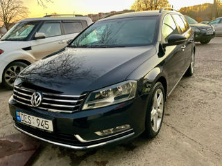 Volkswagen Passat foto 3