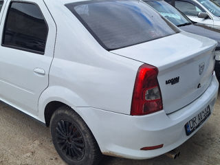 Dacia Logan foto 3