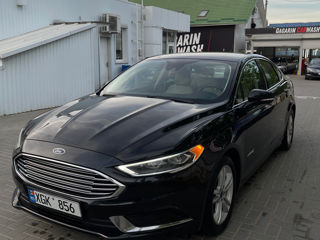 Ford Fusion foto 3