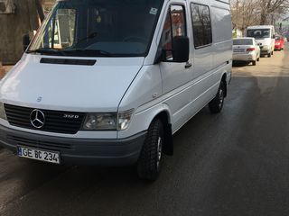 Mercedes Sprinter foto 3