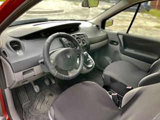 Renault Grand Scenic foto 9