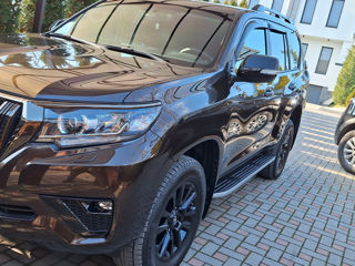 Toyota Land Cruiser Prado foto 9