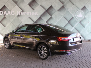 Skoda Superb foto 7