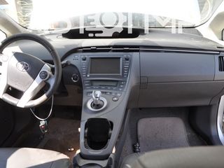 Разборка toyota prius v 12-17 dezmembrare запчасти piese тойота foto 4