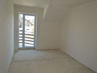 Duplex în 2 nivele! str. Zidarilor, com, Bubuieci 4 camere! Sunt 2 case identice simetrice!!! foto 3