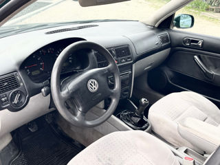 Volkswagen Golf foto 6
