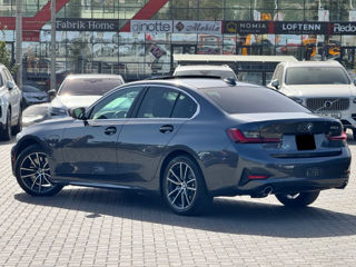 BMW 3 Series foto 5