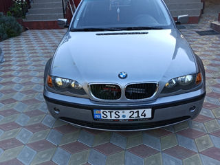 BMW 3 Series foto 8