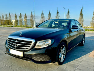 Mercedes E-Class foto 1