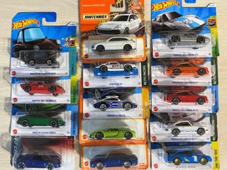 Hot Wheels Mainline, noi, sigilate foto 2