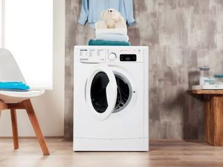 Mașină de spălat cu uscător eficientă  la spălare