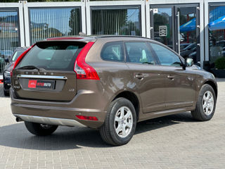 Volvo XC60 foto 3