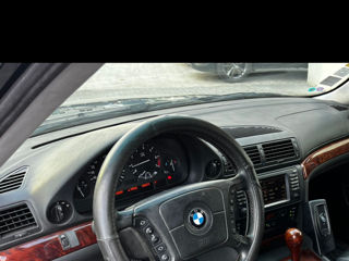 BMW 7 Series foto 6