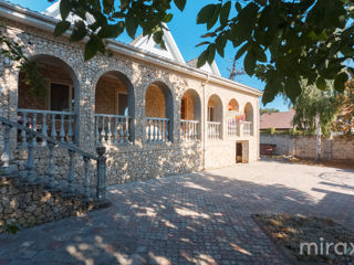 Se vinde casă pe str. Ivan Pavlov, în com. Ciorescu! foto 1