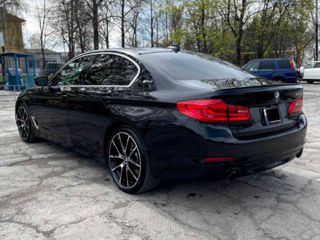 BMW 5 Series foto 7