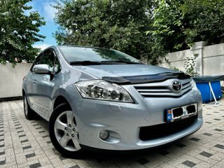 Toyota Auris foto 2