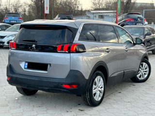 Peugeot 5008 foto 4