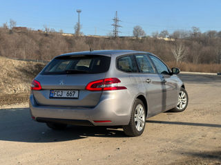 Peugeot 308 foto 4