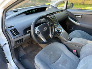 Toyota Prius foto 8