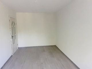 Apartment 37 m. O odaie cu living, autonomă, termopane, reparație Ialoveni str. Chilia 2. 22000 euro foto 6