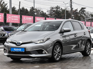 Toyota Auris foto 1