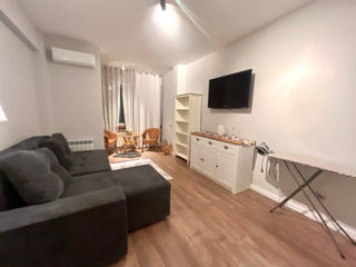 Apartament cu 2 camere, 70 m², Botanica, Chișinău foto 2