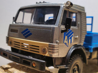 Моделька Машинка 1:43 КАМАЗ 5410 Бортовой foto 1