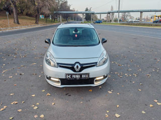 Renault Grand Scenic foto 2