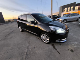 Renault Grand Scenic foto 9