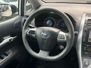 Toyota Auris foto 11