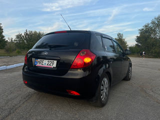 KIA Ceed foto 3