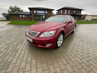 Lexus LS Series