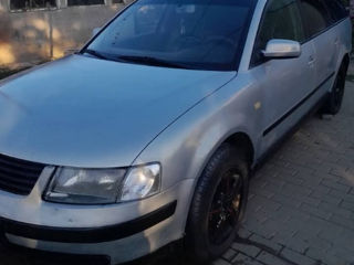 Volkswagen Passat foto 3