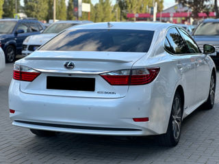 Lexus ES Series foto 3