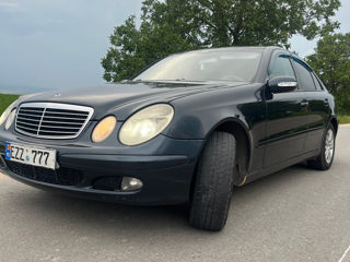 Mercedes E-Class foto 6