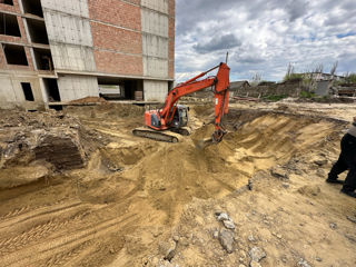 Servicii excavare :bazine,lacuri ,cotlovane foto 2