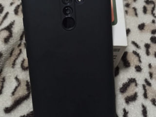 Продаю телефон Redmi 9 foto 3