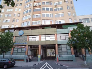 Apartament cu 3 camere, 129 m², Centru, Chișinău foto 13