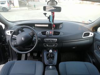 Renault Scenic foto 5