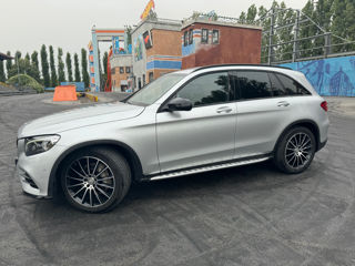 Mercedes GLC foto 10