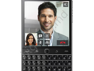 BlackBerry Q20 foto 2
