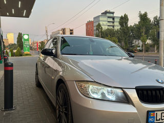 BMW 3 Series foto 5