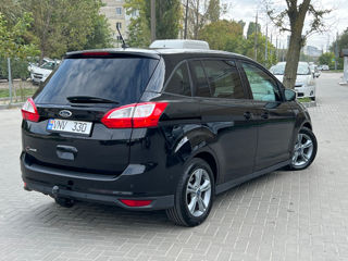 Ford Grand C-MAX foto 4