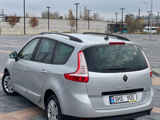 Renault Grand Scenic foto 4