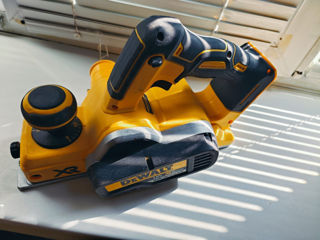 Dewalt Dcp580 Rindea Electrica