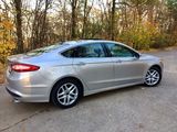 Ford Fusion foto 7