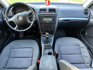 Skoda Octavia foto 7