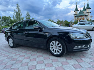 Volkswagen Passat foto 4