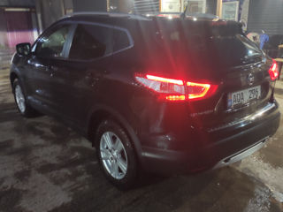 Nissan Qashqai foto 6