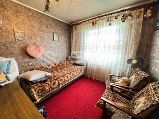 Apartament cu 3 camere, 67 m², Buiucani, Chișinău foto 3